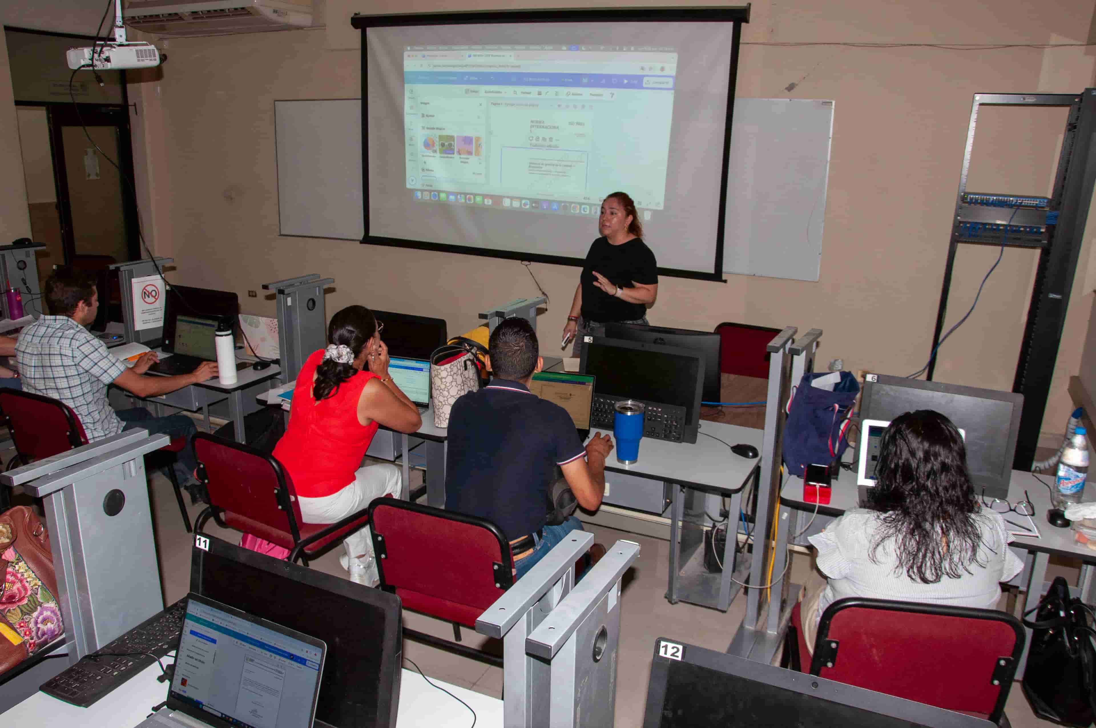 Imagen de artículo ARRANCA “PROGRAMA DE CAPACITACIÓN DOCENTE” EN EL TECNM – SALTILLO