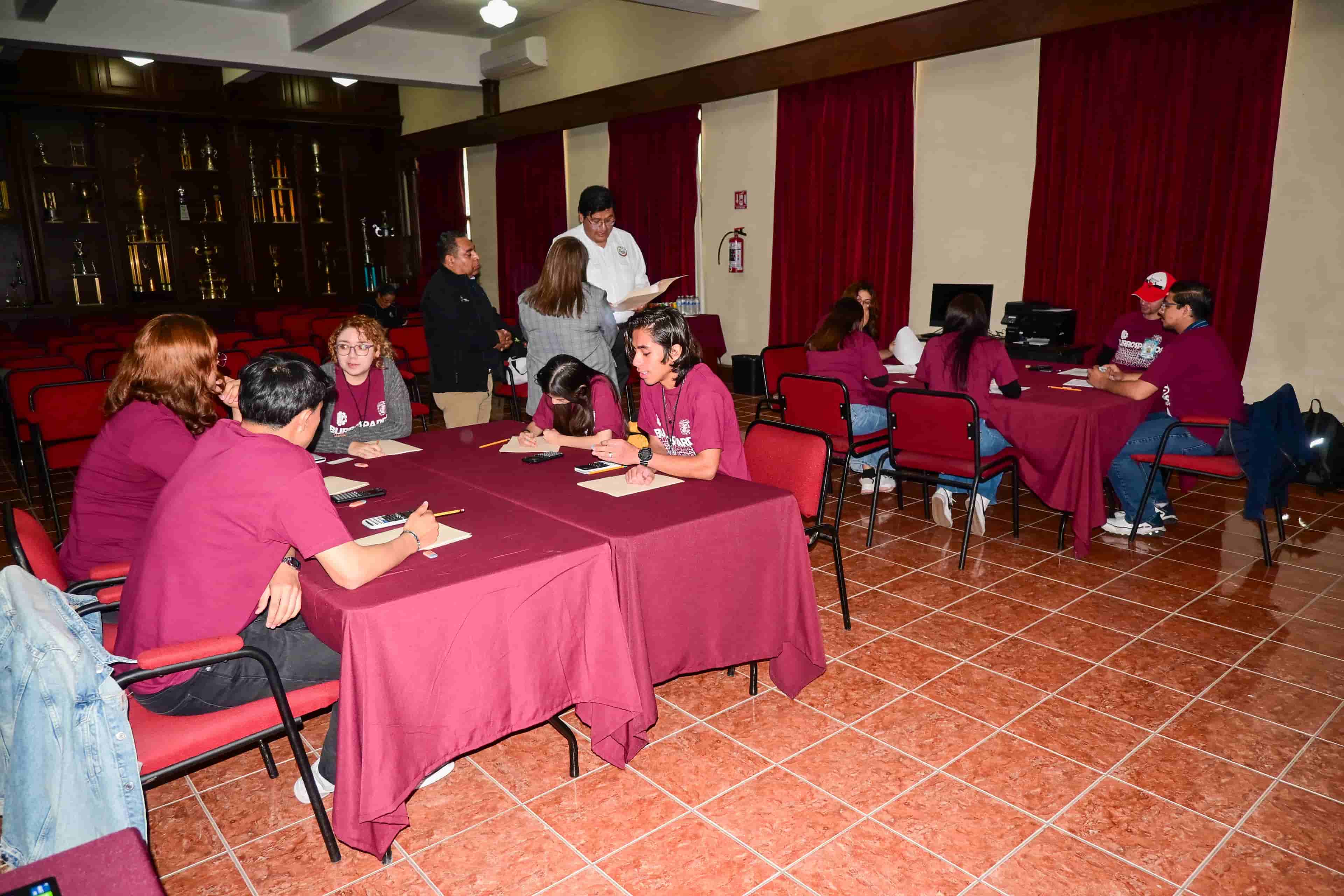 Imagen de artículo PARTICIPA TECNM-SALTILLO EN EVENTO NACIONAL ESTUDIANTIL DE CIENCIAS BÁSICAS Y CIENCIAS ECONÓMICO ADMINISTRATIVAS EN SU ETAPA REGIONAL