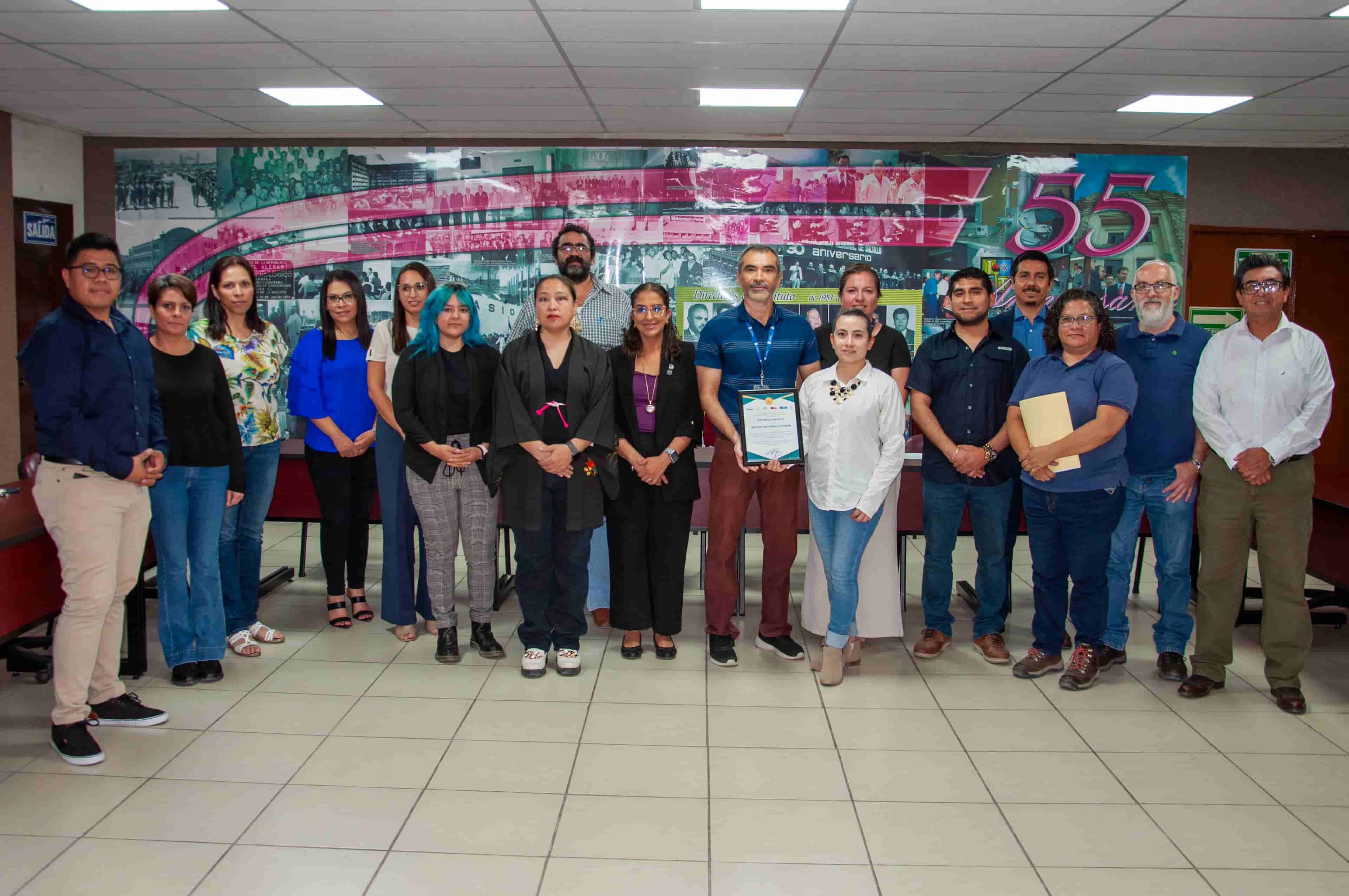 Imagen de artículo RECIBE TECNM-SALTILLO RECONOCIMIENTO POR SER UNA DE LAS 
INSTITUCIONES QUE MÁS INVESTIGADORES APORTA EN EL ESTADO