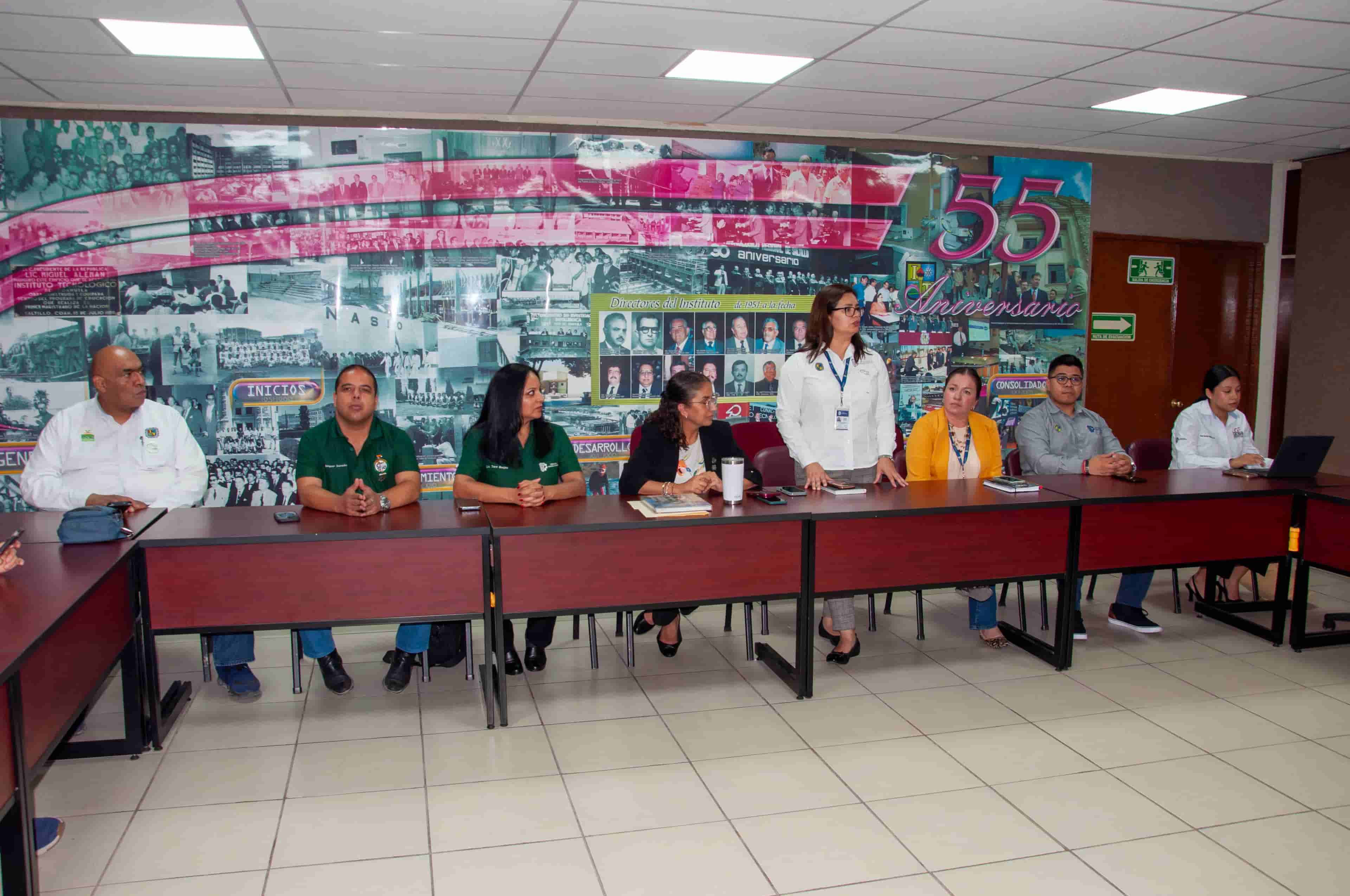 Imagen de artículo TECNM-SALTILLO ES 100 % LIBRE DE USO DE PLÁSTICO DE UN SOLO USO