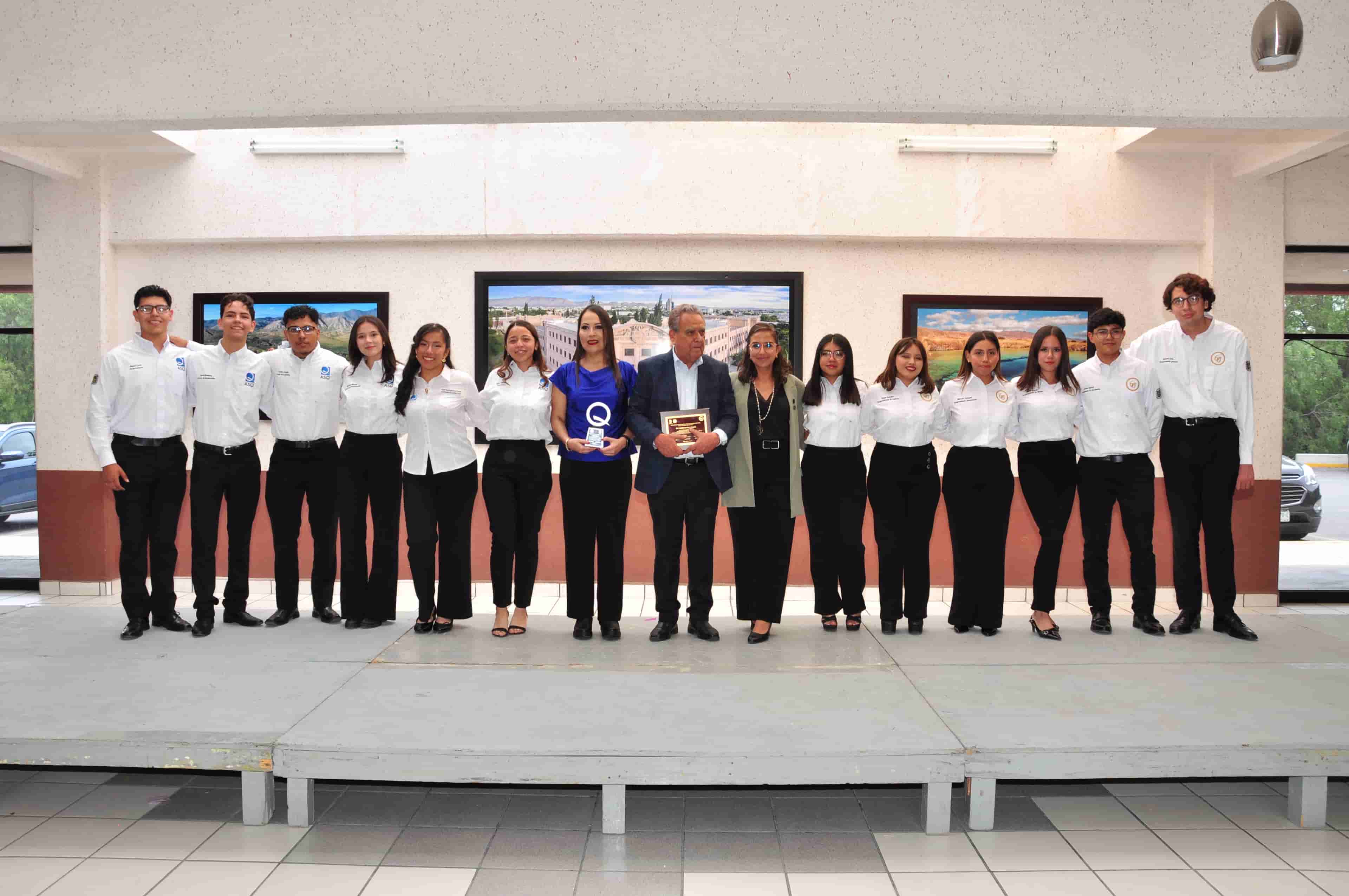 Imagen de artículo TOMAN POSESIÓN CAPÍTULOS ESTUDIANTILES DE LA SOCIEDAD ACADÉMICA LEAN SIX SIGMA Y AMERICAN SOCIETY FOR QUALITY DEL TECNM-SALTILLO PARA EL PERÍODO 2025-2026