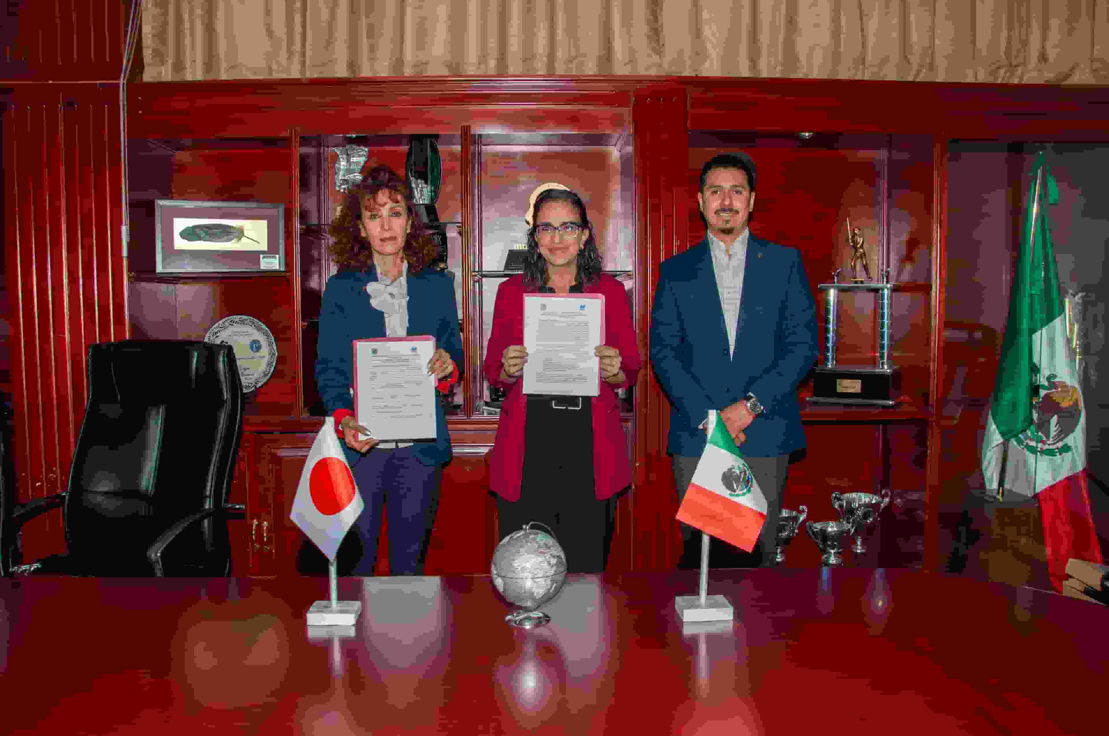 Imagen de FIRMAN CONVENIO DE COLABORACIÓN TECNM-SALTILLO CON UNIVERSIDAD DE KOCHI EN JAPÓN